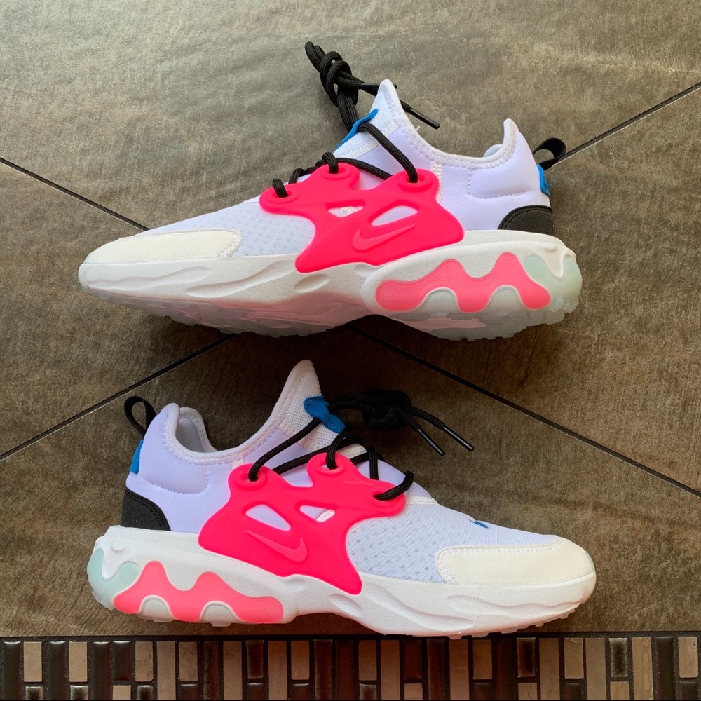 nike react presto (gs) • BRAND NEW • NEVER WORN - Picture 3 of 15